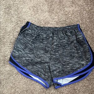 Women's Large Heather and Purple Nike Tempo Dri-Fit 3” Running Shorts